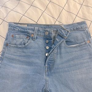 Jean Levis 🩵🩵✨✨